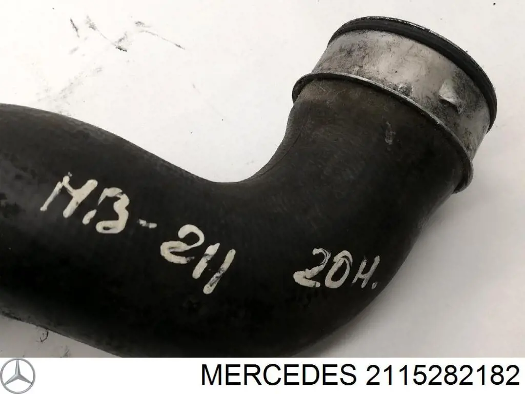 2115282182 Mercedes шланг (патрубок интеркуллера левый)