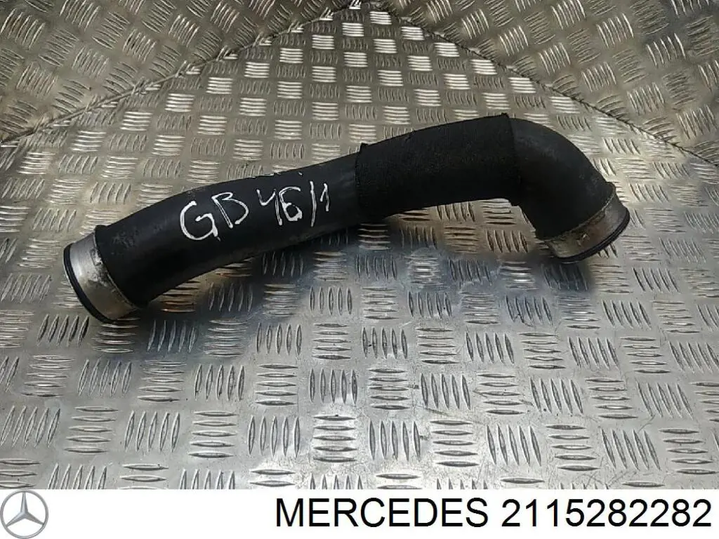 Патрубок интеркулера 2115282282 Mercedes