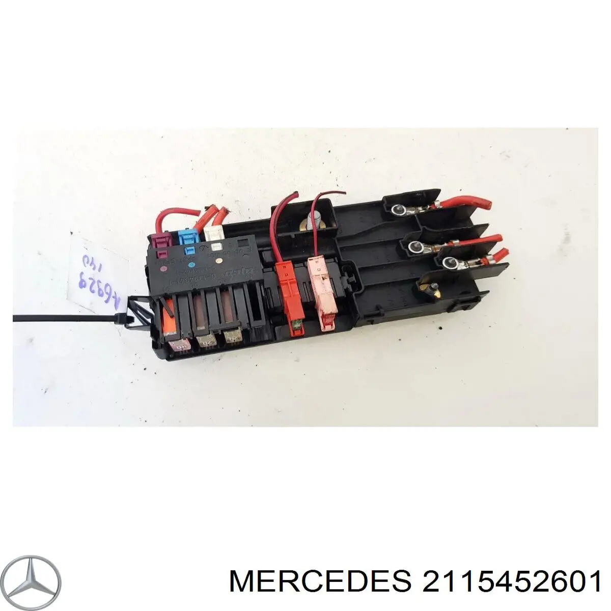 2115452601 Mercedes 