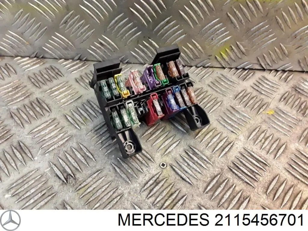 Блок управления сигналами SAM 2115456701 Mercedes
