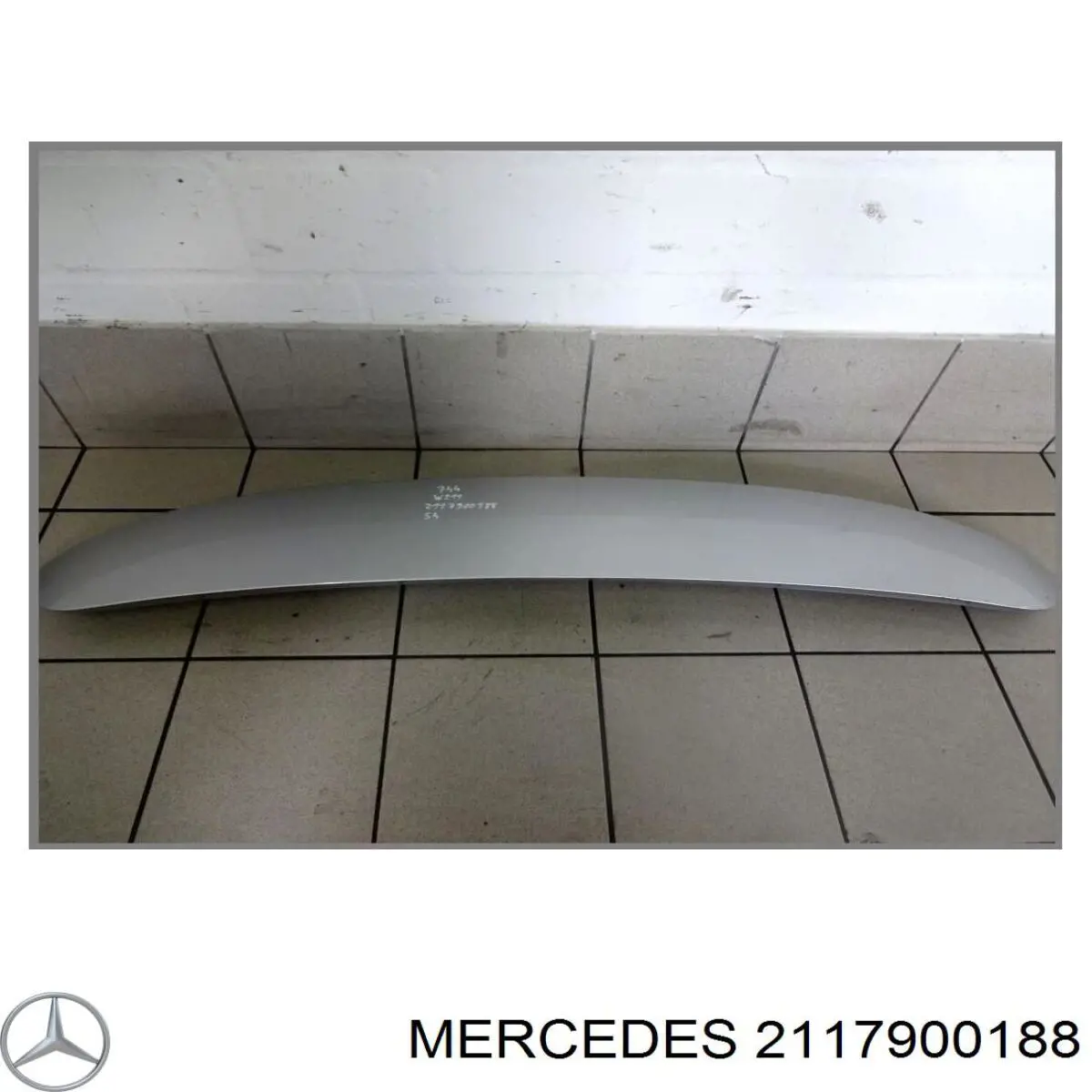 Спойлер крышки багажника Mercedes 2117900188 цена, от 12.67 USD