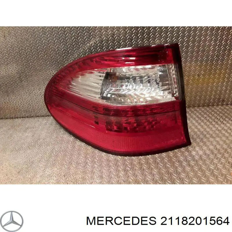 Задняя левая внешняя фара Mercedes 2118201564 цена, от 64.47 USD