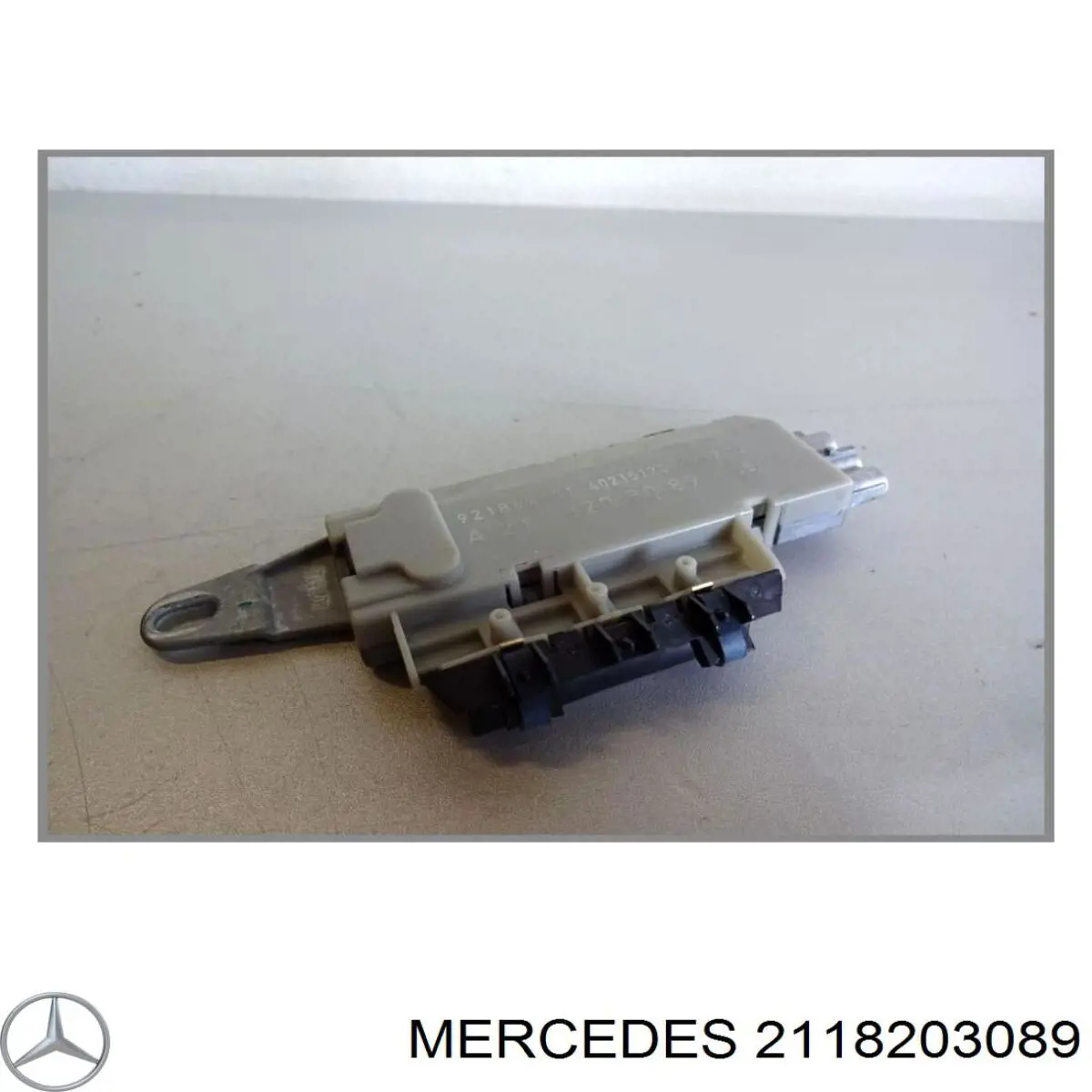  2118203089 Mercedes