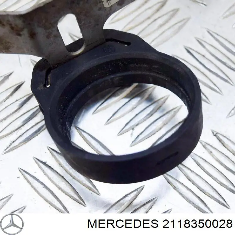 Дополнительная электро помпа Mercedes 2118350028