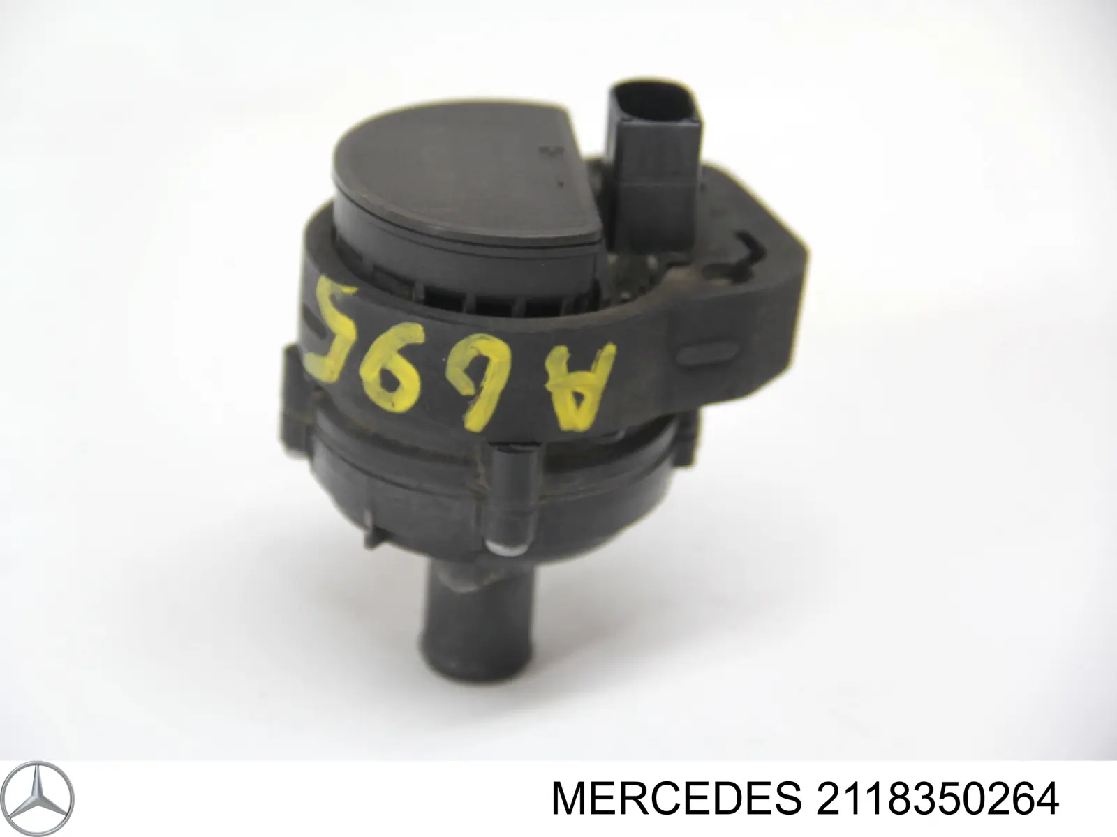 Дополнительная электро помпа Mercedes 2118350264