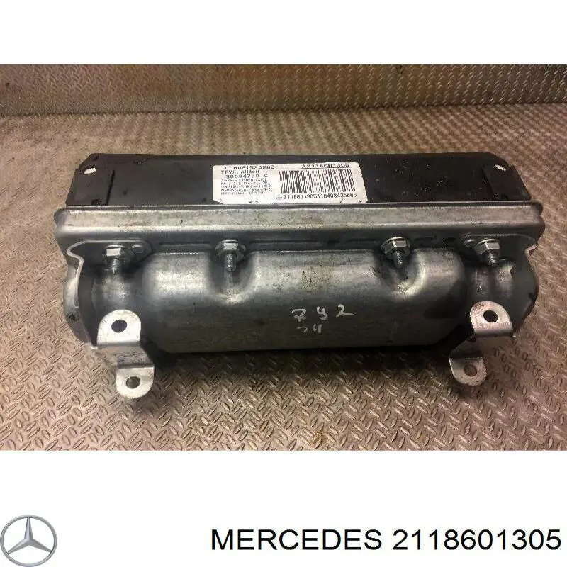 Подушка безопасности пассажира 2118601305 Mercedes