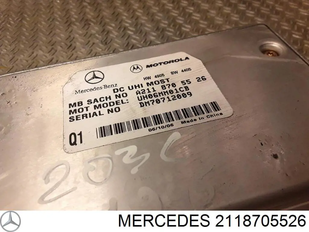  2118705526 Mercedes