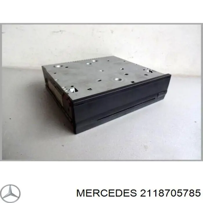 Блок управления мультимедийный Mercedes 2118705226 цена, от 25.03 USD