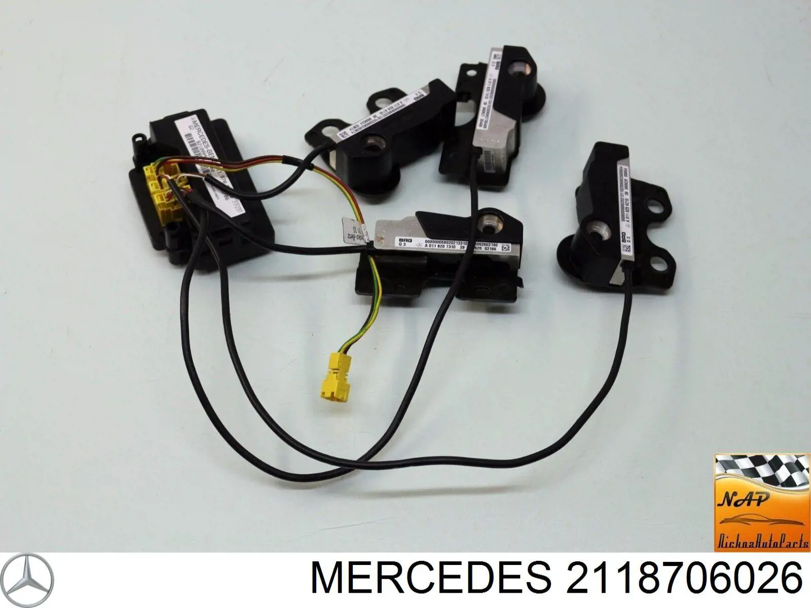 2118706026 Mercedes 