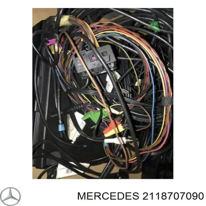 Купить 2118707090 Mercedes Заводская магнитола