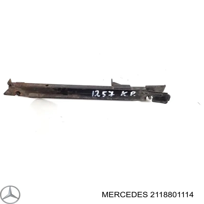 Купить 2118801114 Mercedes Кронштейн бампера переднего внешний левый