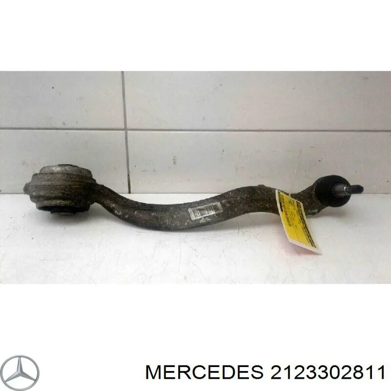Купить 2123302811 Mercedes Верхний рычаг