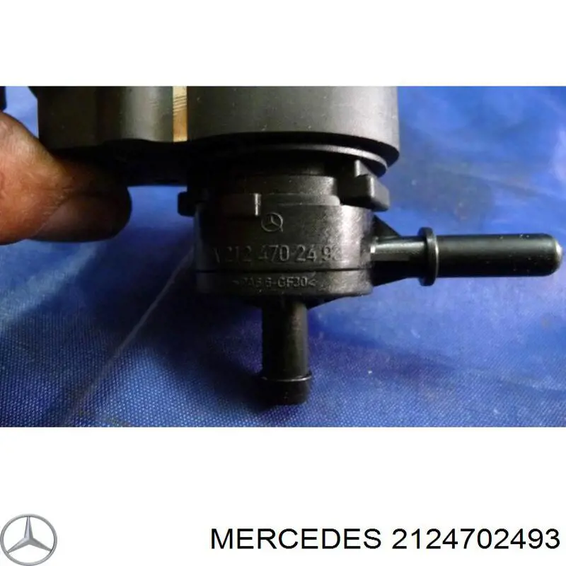 Клапан регенерации топлива на Mercedes E (W212)
