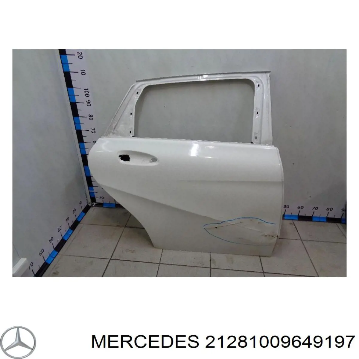 Накладка левого зеркала заднего вида Mercedes 21281009649197