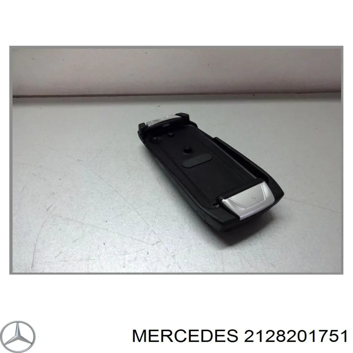  2128201751 Mercedes