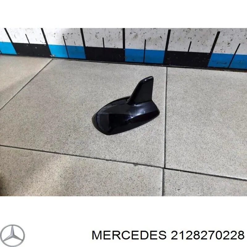  2128270228 Mercedes