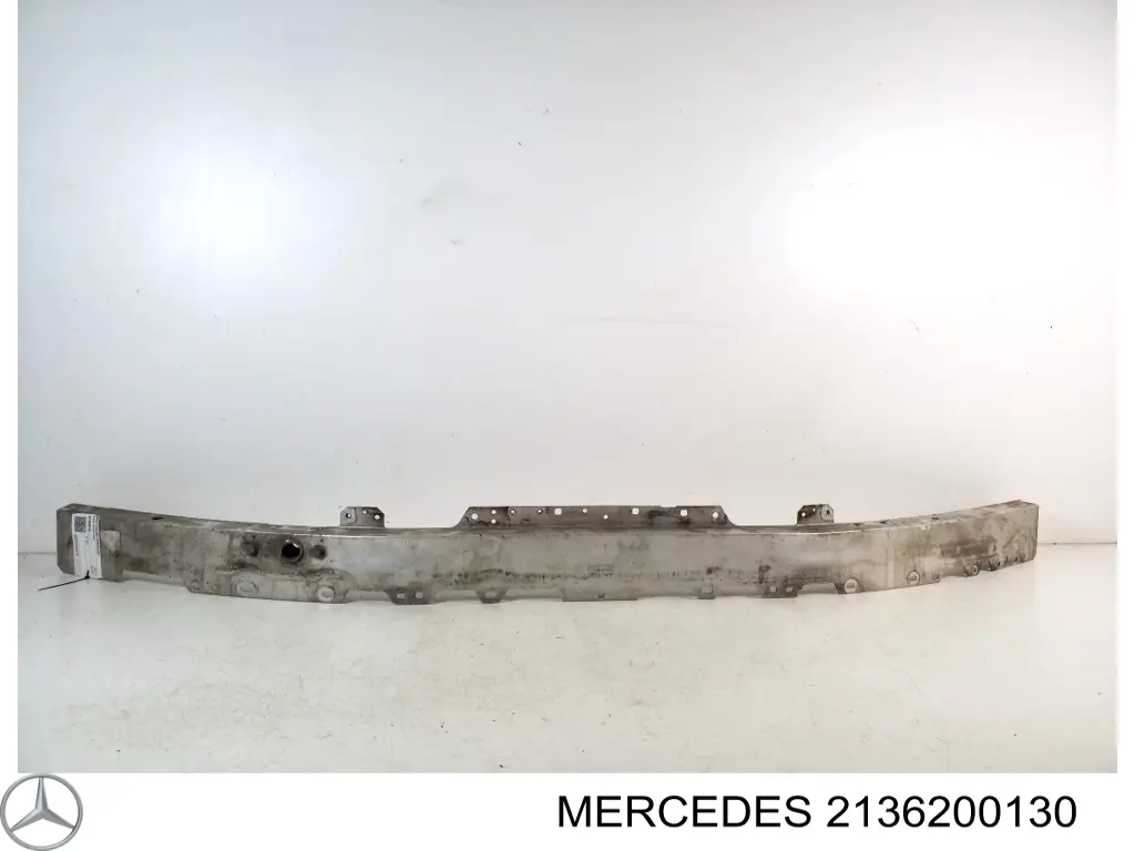 Усилитель переднего бампера  Mercedes 2136200130