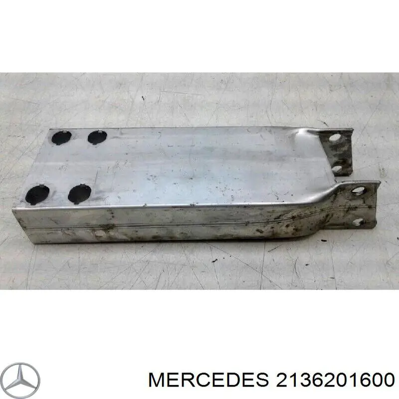 2136201600 Mercedes consola de reforçador do pára-choque dianteiro