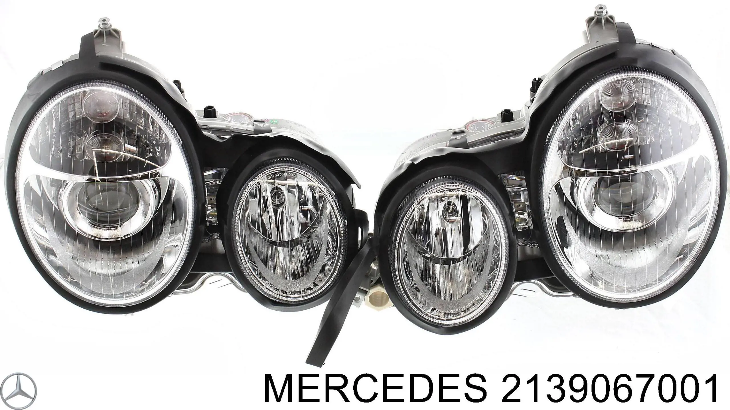 2139067001 Mercedes Фара передняя правая