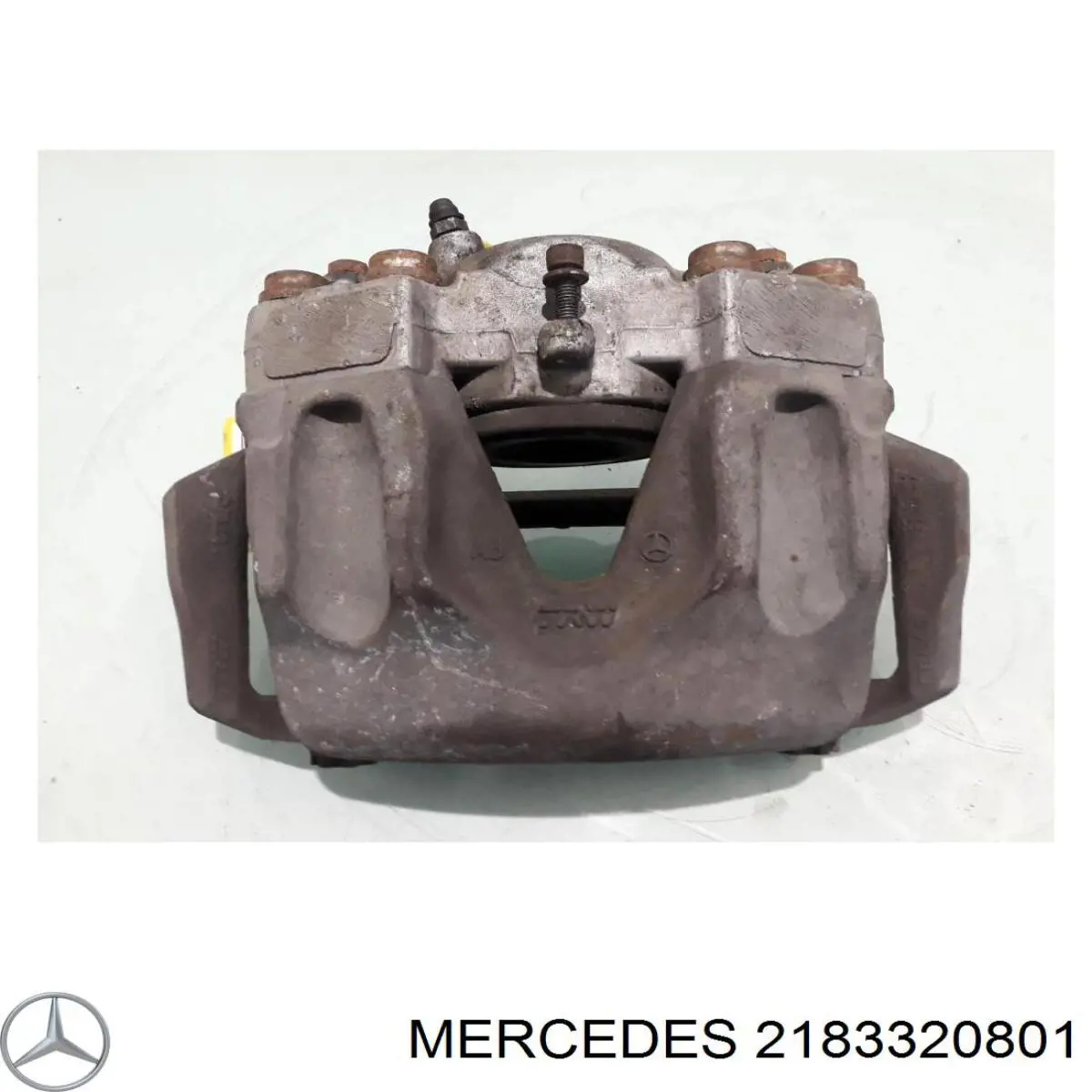 A2183320801 Mercedes Цапфа - поворотный кулак передний, правый