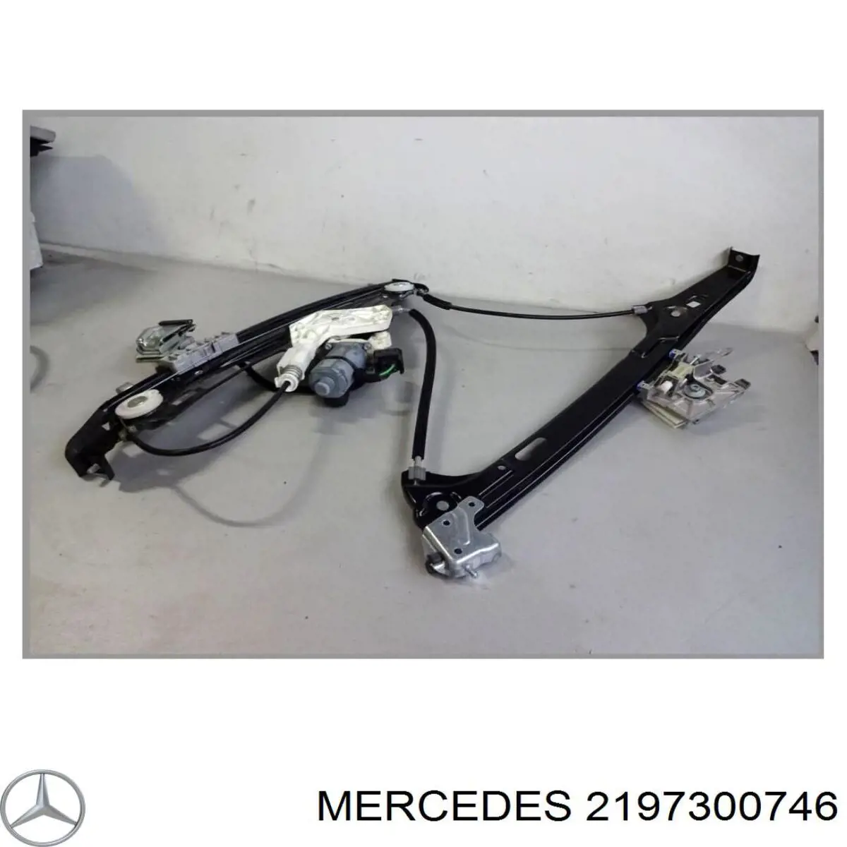 2197300746 Mercedes 