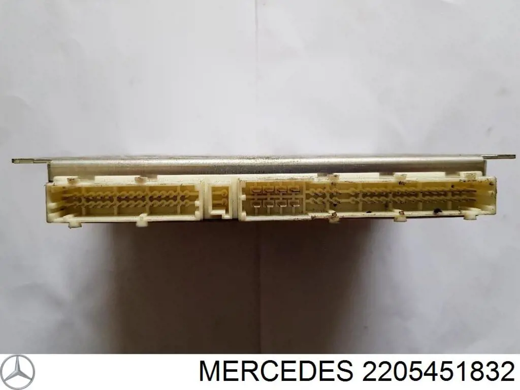Модуль управления ESP на Mercedes S (W220)