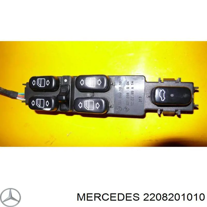 Кнопочный блок управления стеклоподъемником передний левый Mercedes 2208201010 цена, от 11.29 USD