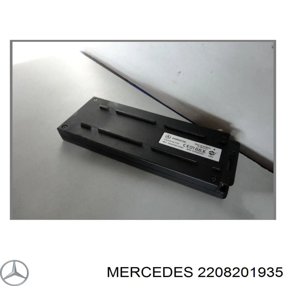  2208201935 Mercedes