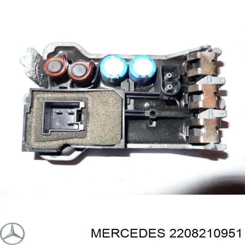 Резистор печки 2208210951 Mercedes