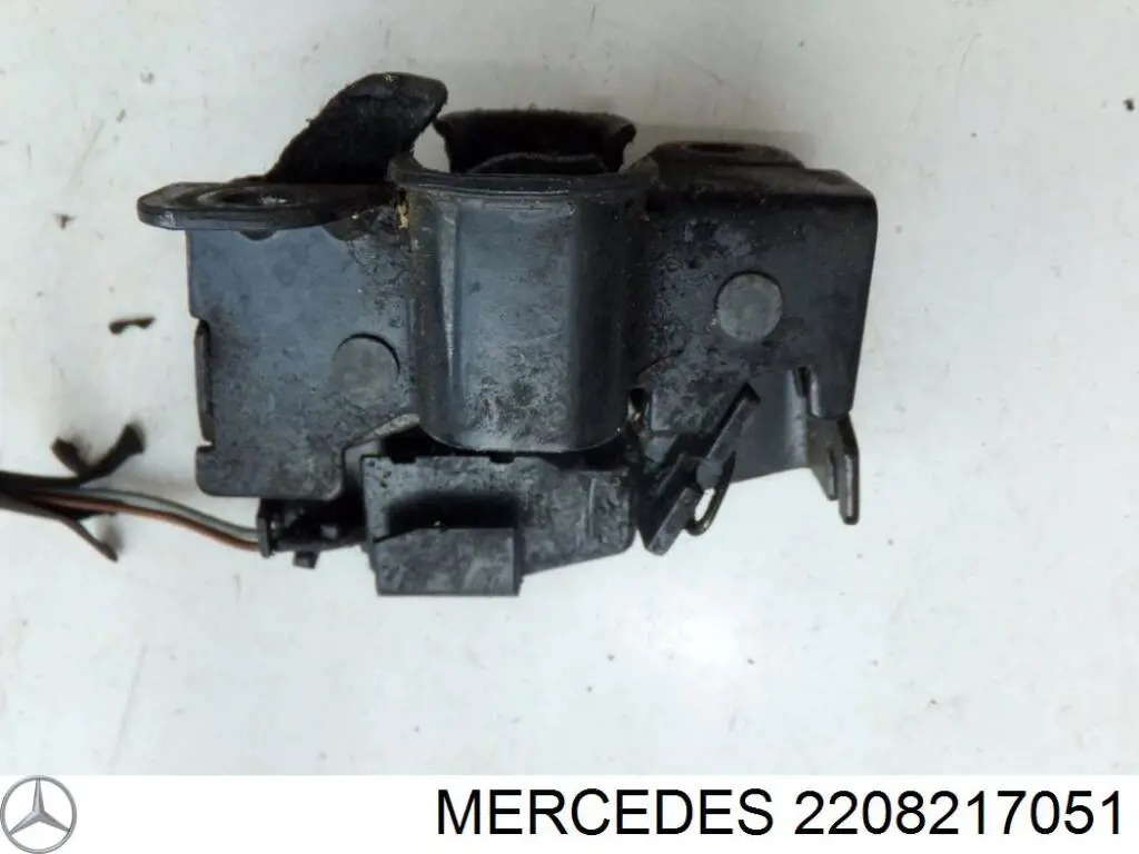 Замок капота Mercedes A2208217051 цена, от 8.87 USD