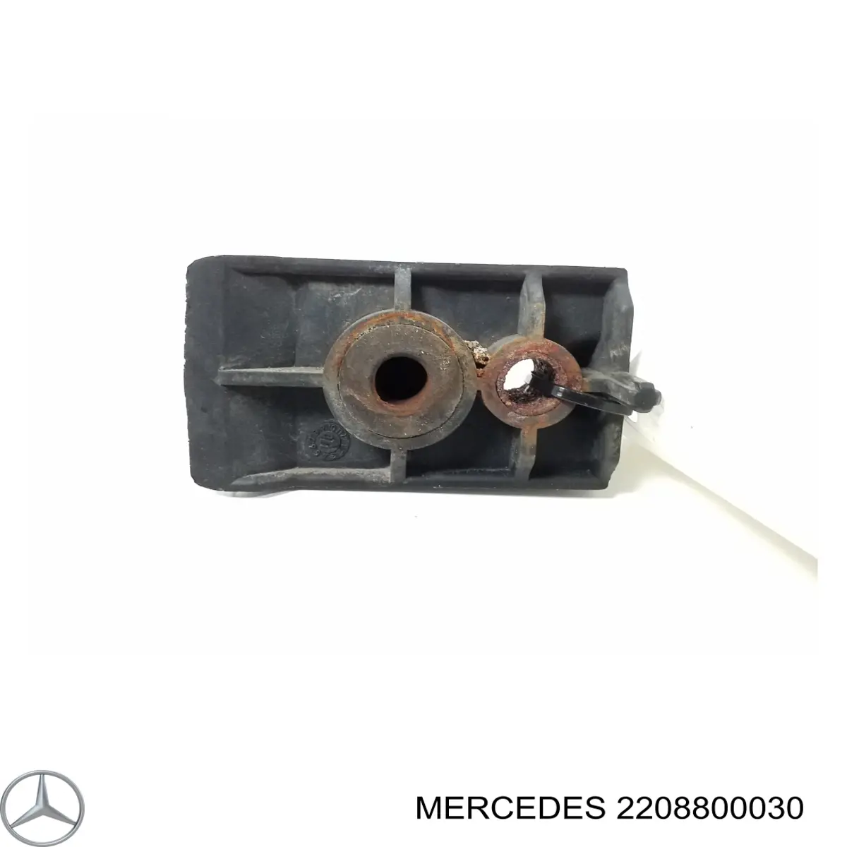 Направляющая переднего бампера Mercedes 2208800030 цена, от 16.42 USD