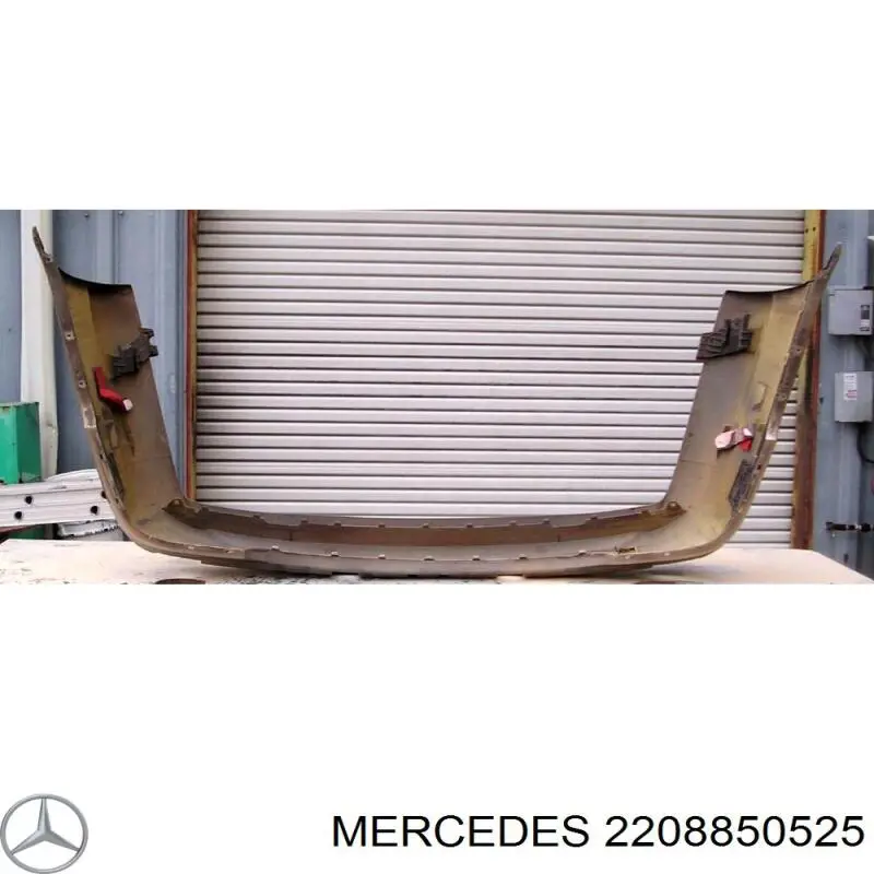 Задний бампер 2208850525 Mercedes