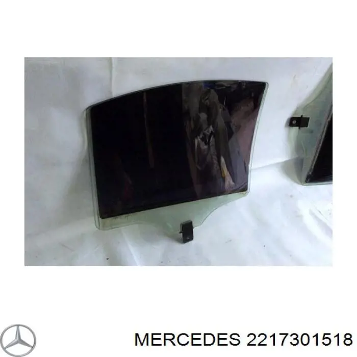 Стекло двери задней левой GS4612D303 XYG