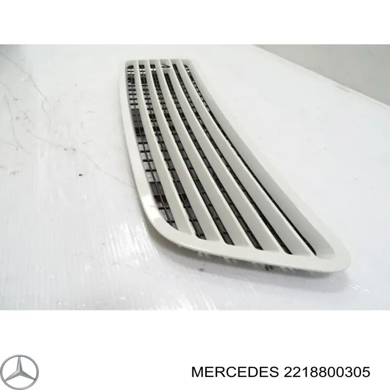 Решетка капота 1508895 Autotechteile