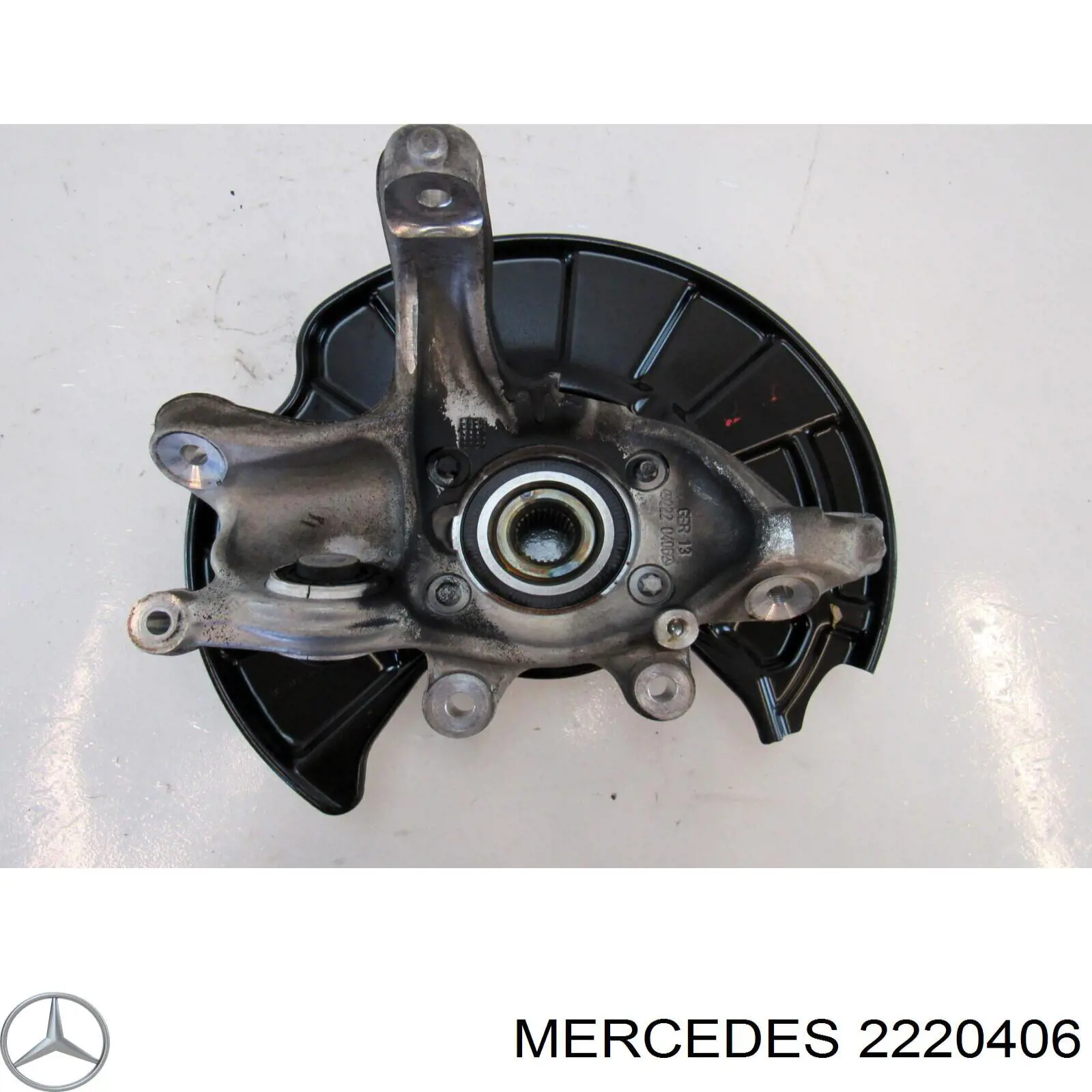 2220406 Mercedes 