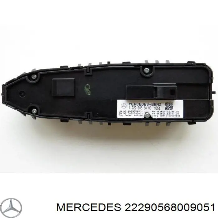Кнопочный блок управления стеклоподъемником передний левый 22290568009051 Mercedes