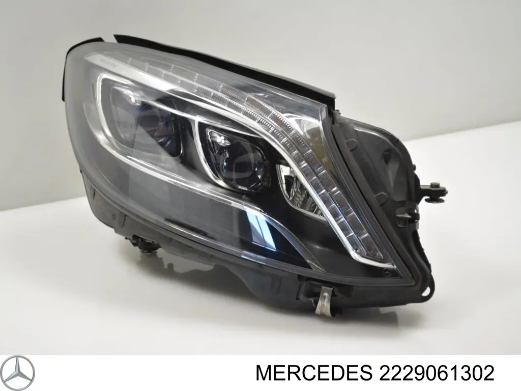  2229061302 Mercedes