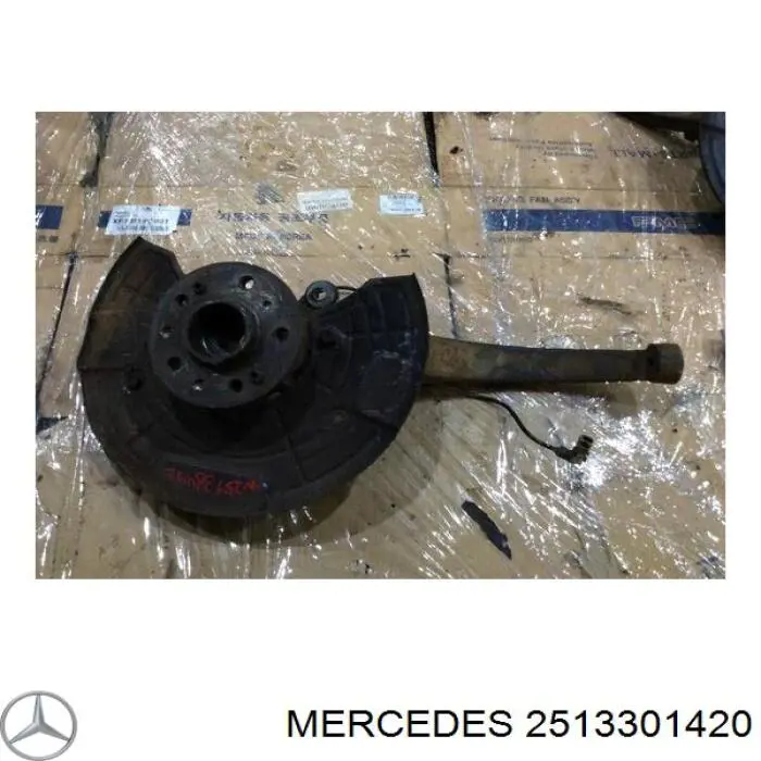 Цапфа (поворотный кулак) передний правый Mercedes 2513301420 цена, от 146.88 USD