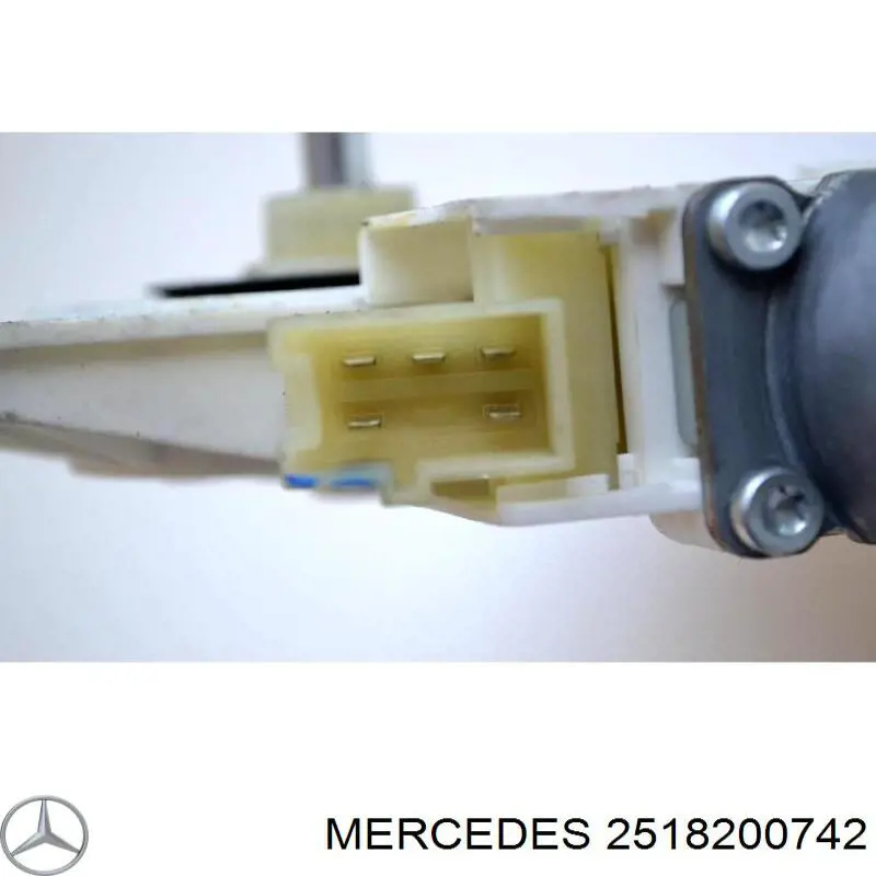 Мотор стеклоподъемника водительской двери Mercedes 2518200742 цена, от 11.08 USD