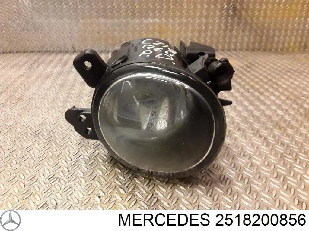 Купить 2518200856 Mercedes Туманка правая