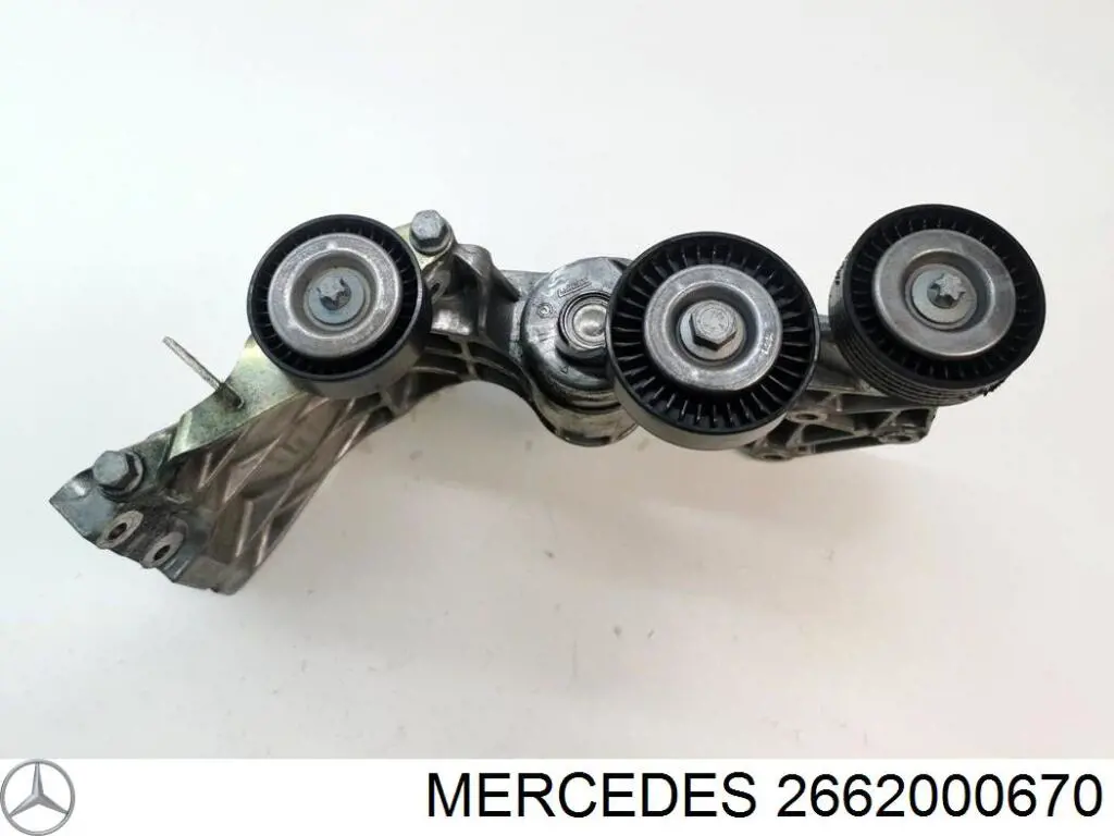 Натяжитель приводного ремня 2662000670 Mercedes