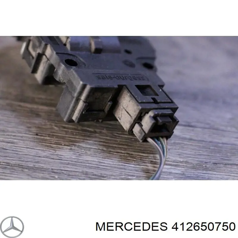 412650750 Mercedes Привод системы автоматического управления отопителем