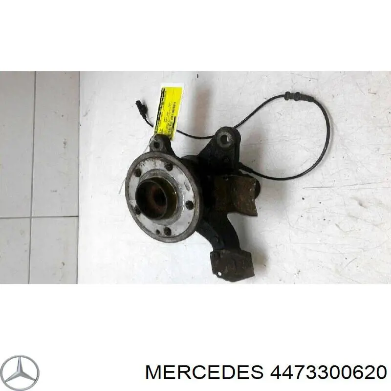 Купить 4473300620 Mercedes Цапфа поворотная левая