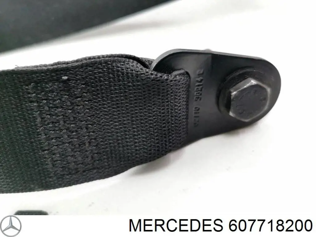 Correia de segurança dianteira direita para Mercedes A (W169)