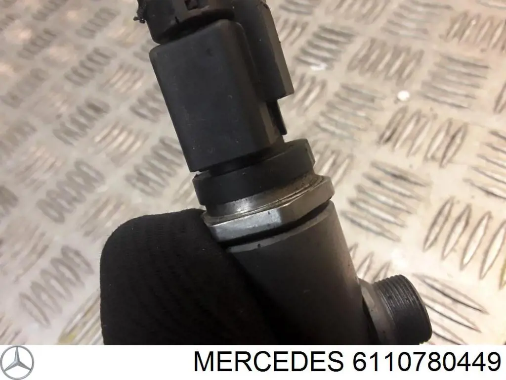 Регулятор давления топлива 6110780449 Mercedes