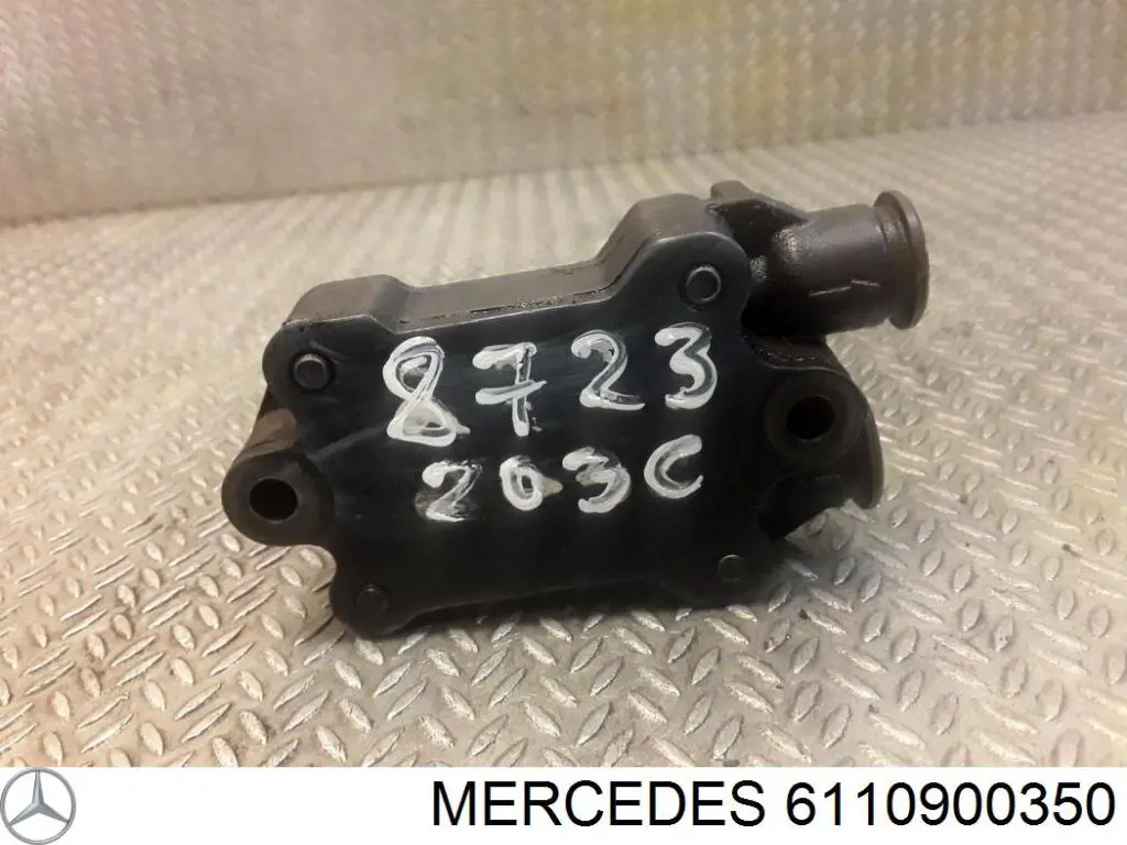 Механический топливный насос 6110900350 Mercedes