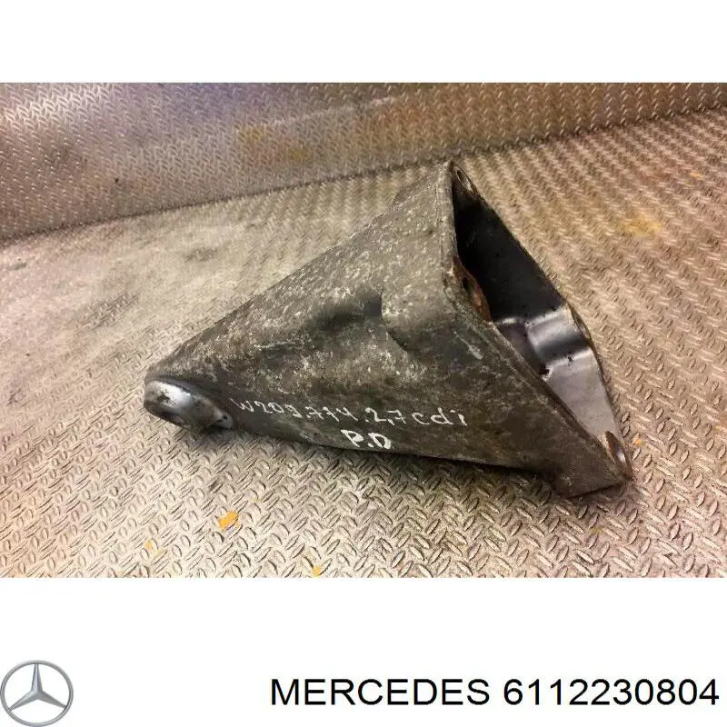 Кронштейн подушки (опоры) двигателя правой Mercedes 6112230804 цена, от 4.23 USD