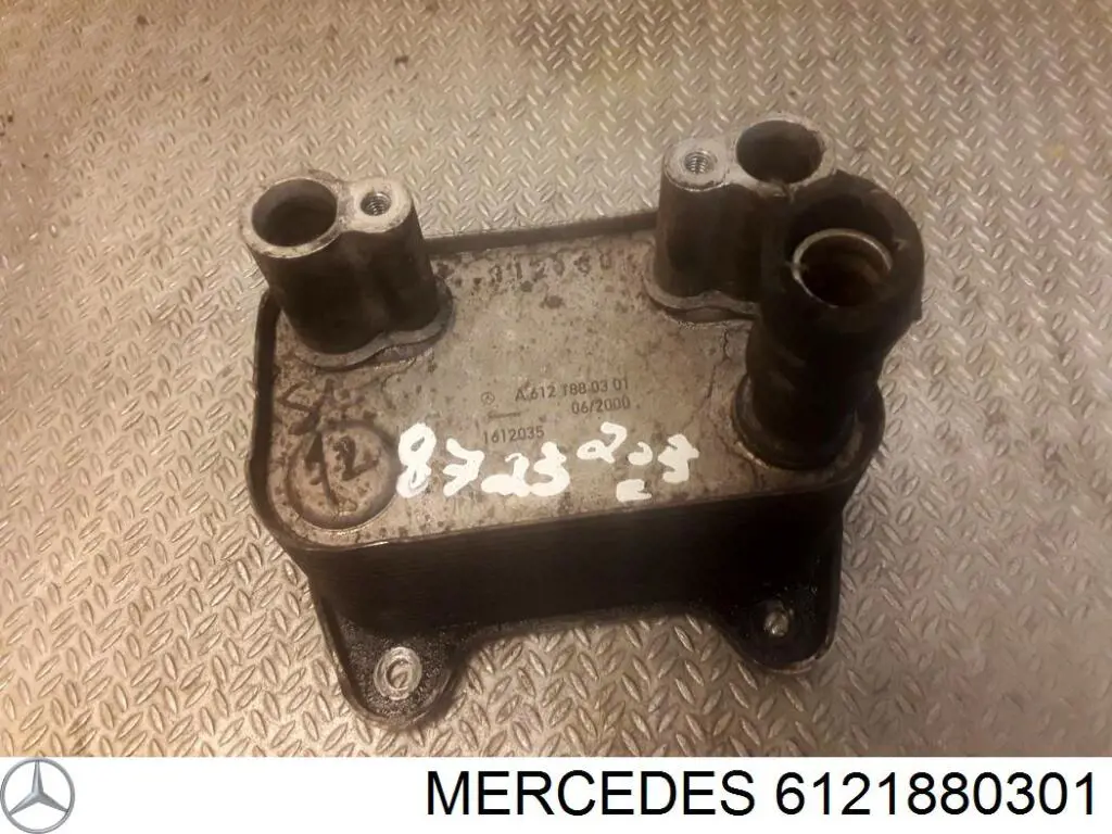 6121880301 Mercedes radiador de óleo
