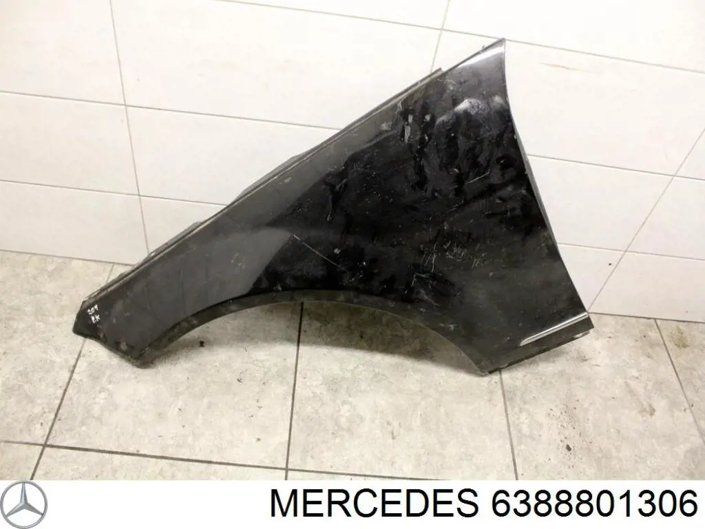 6388801306 Mercedes Переднее левое крыло