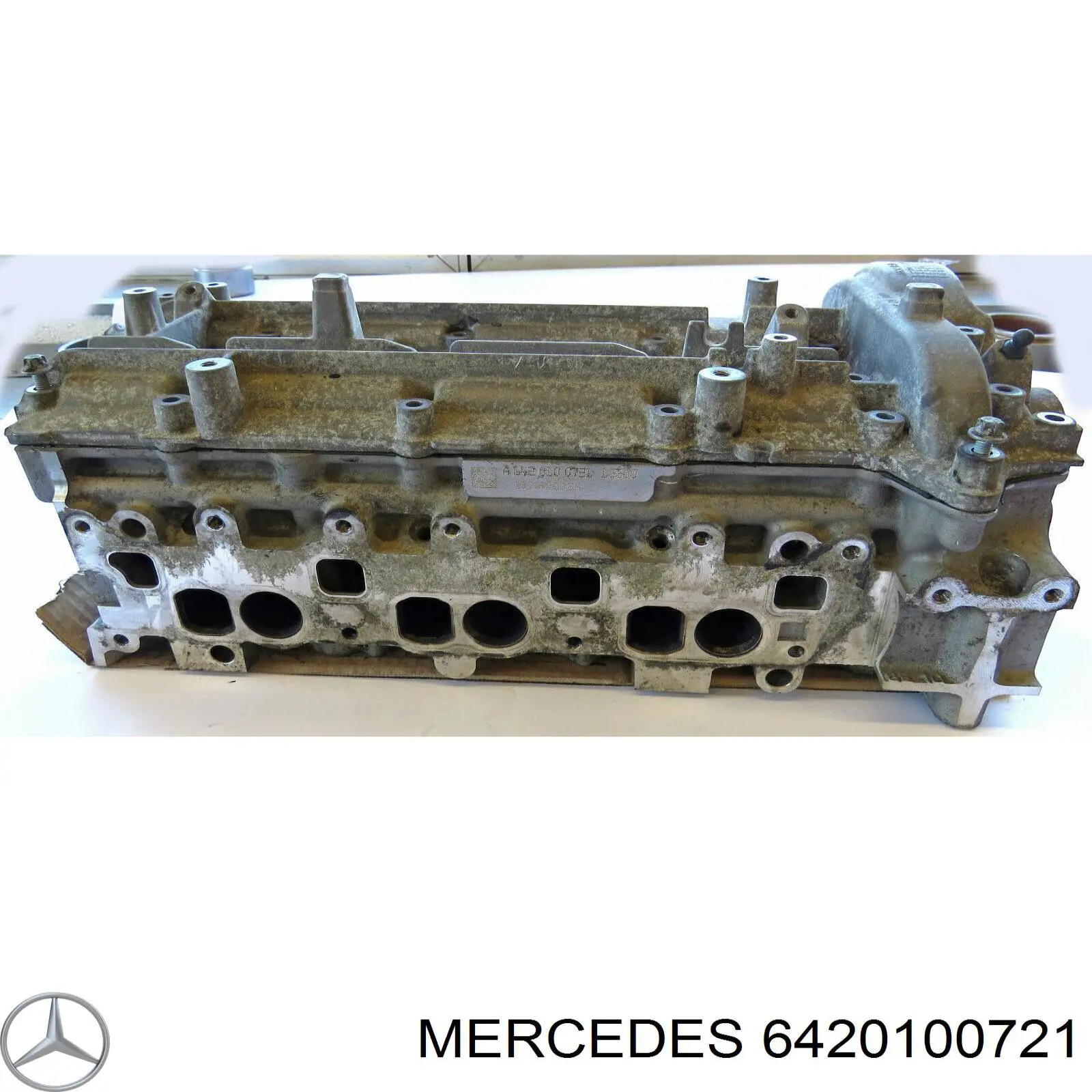 Головка блока цилиндров (ГБЦ), левая Mercedes A6420109520